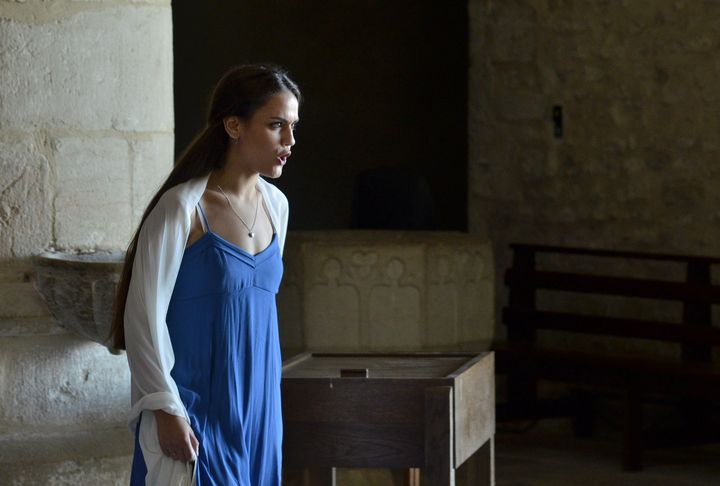 La chanteuse de l'ensemble Cantoria à l'Abbatiale d'Ambronay, le 19 septembre 2020.&nbsp; (BERTRAND PICHENE)