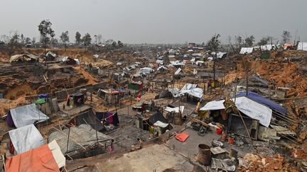 Le camp de réfugiés Rohingya Cox'x Bazar (Bangladesh), quelques jours après l'incendie mortel, le 24 mars 2021 (MUNIR UZ ZAMAN / AFP)