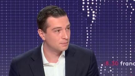 Jordan Bardella était l'invité de franceinfo lundi 17 janvier 2022.&nbsp; (FRANCEINFO / RADIOFRANCE)