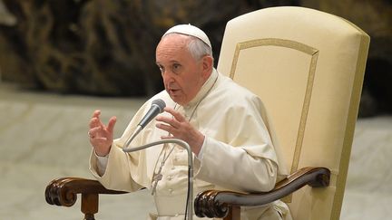 Le pape Fran&ccedil;ois, le 12 mai 2014 au Vatican. (ANDREAS SOLARO / AFP)