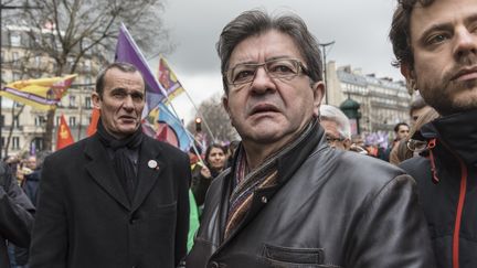 Jean-Luc Mélenchon,&nbsp;président du groupe La France insoumise à l'Assemblée nationale, le 6 janvier 2018 à Paris, lors d'une manifestation kurde. (SAMUEL BOIVIN / CROWDSPARK / AFP)