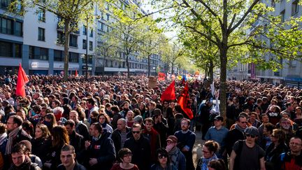 Le 1er mai 2016, à Paris. (CYRIL ABAD / HANS LUCAS)