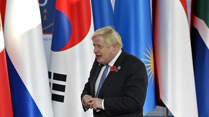 Le Premier ministre britannique, Boris Johnson, arrive au G20 de Rome (Italie), le 30 octobre 2021.&nbsp; (ALBERTO PIZZOLI / AFP)