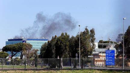 Un incendie plonge dans le chaos une partie de l'aéroport de Rome