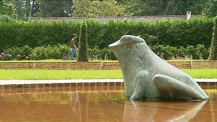 Le jardin "Hommage à Russell Page au Château de Chenonceau est agrémenté de sculptures de  François-Xavier Lalanne
 (Château de Chenonceau/ Marc Jauneaud)