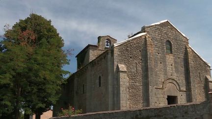 Les bénéficiaires du loto du patrimoine ont été dévoilés, mercredi 31 août.&nbsp;Cent sites pourront bénéficier d'une aide financière, un par département.&nbsp;Dans le Puy-de-Dôme, c'est la chapelle de L'Andelot&nbsp;qui a été&nbsp;retenue. (France 3)