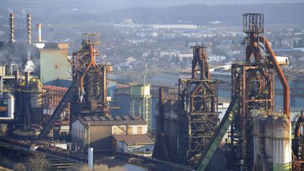 Les hauts-fourneaux de Florange (Moselle), le 30 novembre 2012. (JEAN-CHRISTOPHE VERHAEGEN / AFP)