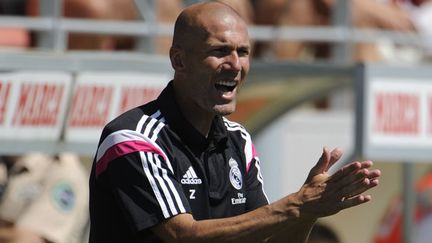 L'entraîneur de la Castilla du Real Madrid, Zinédine Zidane