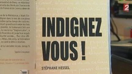 &quot;Indignez-vous !&quot; de Stéphane Hessel, le succès inattendu d&#039;Indigène Editions
 (Culturebox)