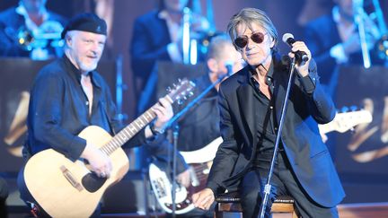 Jacques Dutronc lors du spectacle les Vieilles Canailles, à Strasbourg le 19 juin 2017. (MAXPPP)