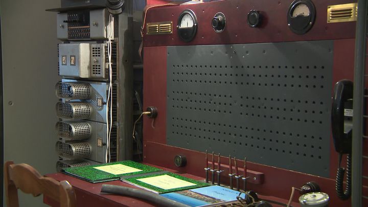 Table d'écoute utilisée pour intercepter les communications allemandes durant la Seconde Guerre. (CAPTURE D'ÉCRAN FRANCE 3 / J. GOSSET)