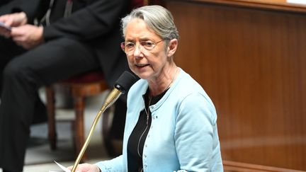 La Première ministre Elisabeth Borne à l'Assemblée nationale, à Paris, le 2 mai 2023. (BERTRAND GUAY / AFP)