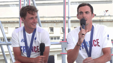 Médaillés d'argent et de bronze en cyclisme sur route, samedi 3 août, les Français Valentin Madouas et Christophe Laporte sont revenus sur cette superbe performance sur le plateau du 13 Heures, dimanche.