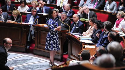 S&eacute;ance de questions au gouvernement &agrave; l'Assembl&eacute;e nationale, en pr&eacute;sence de C&eacute;cile Duflot, ministre de l'Egalite des Territoires et du Logement, mardi 17 juillet 2012. (CHRISTOPHE MORIN / MAXPPP)