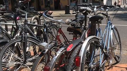 Des vélos dans la rue. (FRANCE 3)