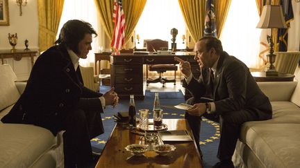 &nbsp; (Elvis & Nixon © Warner Bros)