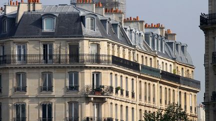 Un immeuble dans le 4e arrondissement de Paris le 30 mars 2012. (JACQUES DEMARTHON / AFP)