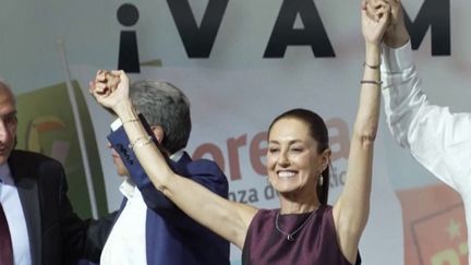 Pour la première fois, une femme a été élue présidente du Mexique. Candidate de gauche, Claudia Sheinbaum l'a emporté avec près de 60% des voix, dimanche 2 juin. (France 2)