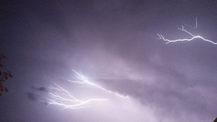 De violents orages ont frappé une partie de la Bretagne dans la soirée de samedi 15 août (photo d'illustration). (FLORENCE GOTSCHAUX / FRANCE-BLEU DRÔME-ARDÈCHE)