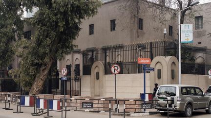 L'ambassade de France au Caire (Egypte), le 16 janvier 2013. (GIANLUIGI GUERCIA / AFP)