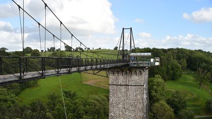 Le viaduc de la Souleuvre dans le Calvados, le 6 juin 2017. (JEAN-FRANCOIS MONIER / AFP)