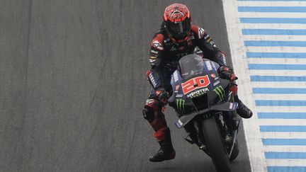 Fabio Quartararo (Monster Energy Yamaha) lors de la première séance d'essais du Grand Prix du Japon, le 23 septembre 2022 sur le circuit de Motegi (TOSHIFUMI KITAMURA / AFP)