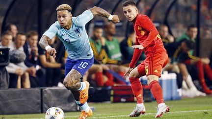 En 2018, la Belgique de Thorgan Hazard et les Pays-Bas de Memphis Depay se rencontraient. Les deux pays pourraient bientôt créer un championnat bi-national (STANLEY GONTHA / PRO SHOTS)