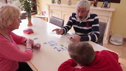 Vacances : quand les grands-parents retrouvent enfin leurs petits enfants