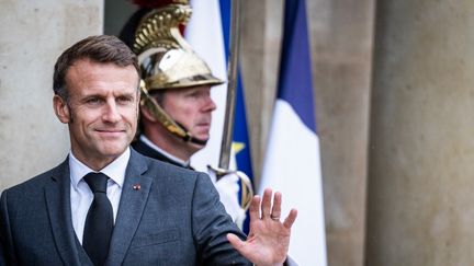 Le président de la République, Emmanuel Macron, à Paris, le 7 octobre 2024. (XOSE BOUZAS / HANS LUCAS / AFP)