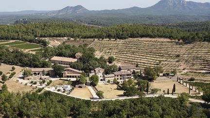 Le chateau Miraval, dans le Var, o&ugrave; Brad Pitt et Angelina Jolie se sont mari&eacute;s, samedi 23 ao&ucirc;t. (© PHILIPPE LAURENSON / REUTERS / X00926)