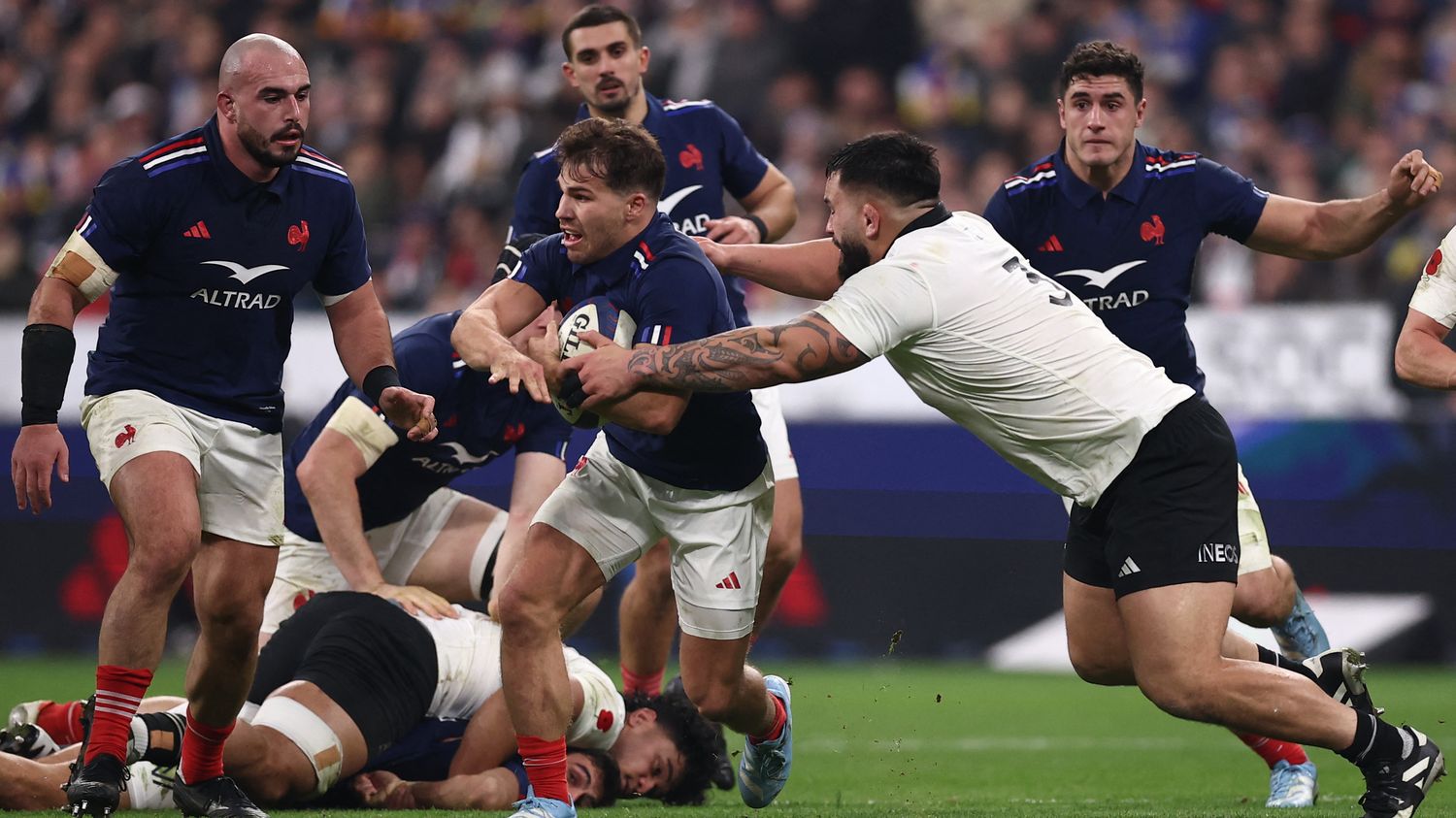 Rugby : revivez la victoire exceptionnelle du XV de France sur la Nouvelle-Zélande