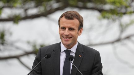 Le président français Emmanuel Macron lors de sa visite officielle en Australie, à Sydney, le 2 mai. (LUDOVIC MARIN / AFP)