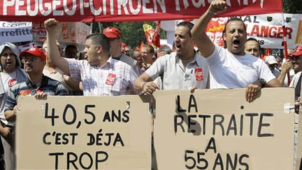 Manifestation à Paris lors de la journée d'action contre le projet de réforme des retraites (24-06-2010) (AFP PHOTO / JOEL SAGET)