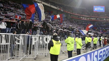 Les supporters de l'Olympique lyonnais, lors de Lyon-Marseille, le dimanche 21 novembre 2021. (JEAN CATUFFE / JEAN CATUFFE)