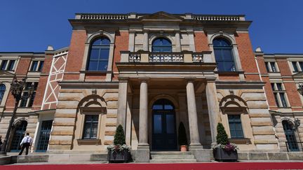 Le Théâtre du festival de Bayreuth (Allemagne) dédié au compositeur Richard Wagner. Photo prise le 25 juillet 2019. (CHRISTOF STACHE / AFP)