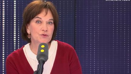 La sénatrice PS de l'Oise, Laurence Rossignol, invitée de franceinfo le 25 novembre 2017. (RADIO FRANCE)