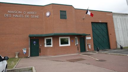 L'entrée de la maison d'arrêt de Nanterre (Hauts-de-Seine) le 25 avril 2014. (THOMAS SAMSON / AFP)