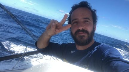 Louis Burton, photo envoyée depuis le bateau "Bureau&nbsp;Vallée&nbsp;2" pendant le Vendée Globe, le 13 Janvier 2021 (LOUIS BURTON / BUREAU VALLÉE 2)