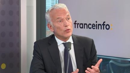 Patrick Martin, président du groupe Martin Belaysoud Expansion et candidat à la présidence du Medef, était l'invité éco de franceinfo me 21 mars 2023. (FRANCEINFO / RADIO FRANCE)