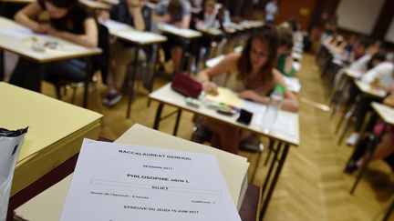 Education : le bac à 4 épreuves en 2021 ?