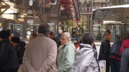 Colère des agriculteurs : sur le marché de Vendôme, on soutient les producteurs locaux