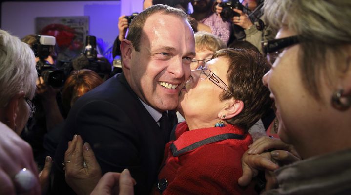 Steeve Briois, le candidat FN &eacute;lu d&egrave;s le premier tour des municipales &agrave; H&eacute;nin-Beaumont (Pas-de-Calais), dimanche 23 mars 2014. (© PASCAL ROSSIGNOL / REUTERS / X00234)