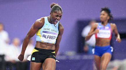 Julien Alfred wins the 100m final at the Paris Games on August 3, 2024. (KIRILL KUDRYAVTSEV / AFP)