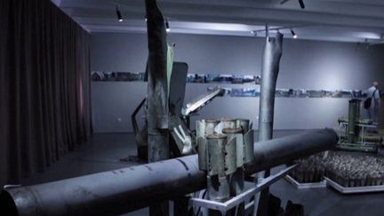 Guerre en Ukraine : des armes russes exposées dans un musée à Kiev