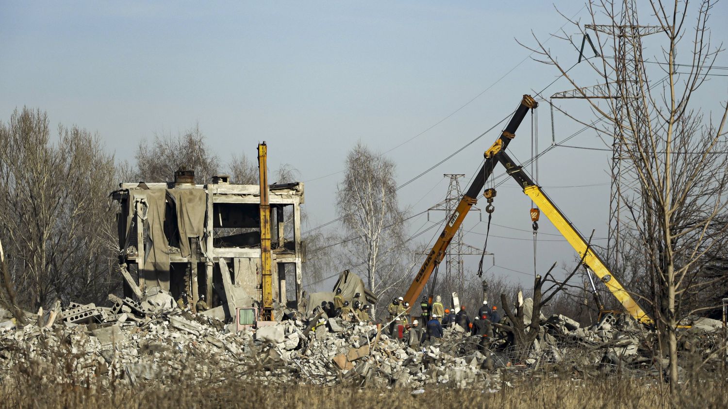 One person was killed and 41 wounded in shelling of the occupied town of Makhivka, pro-Russian officials said.