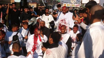 Il s'agit de la commémoration du sacrifice de l'imam Hussein, le petit-fils du Prophète, en 680 face à l'armée de Damas. (FTV/Stéphane Dubun)