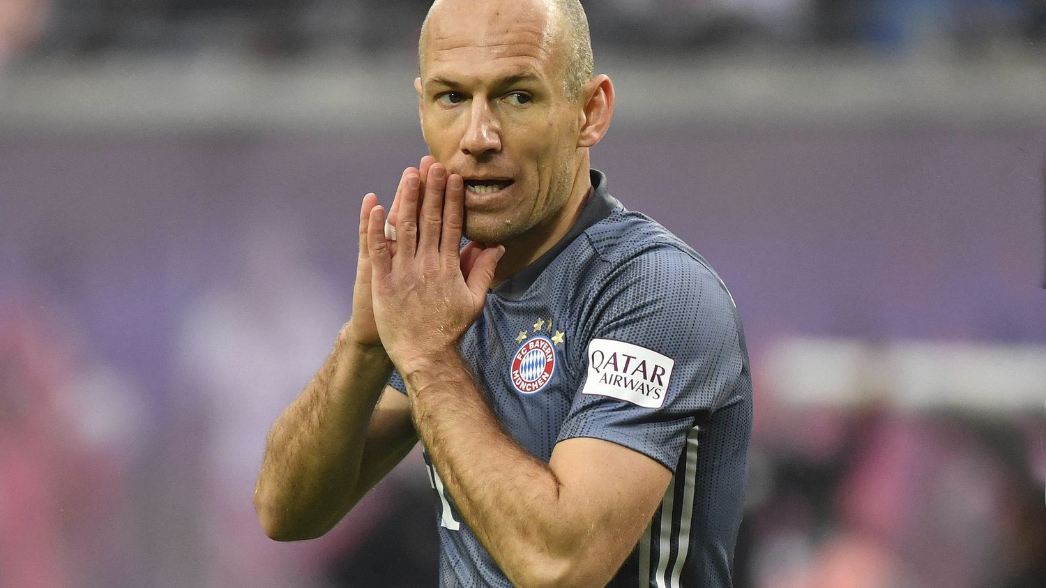 Arjen Robben, WK-finalist 2010 met Nederland, stopt voor finale