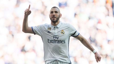 Karim Benzema après un but face à Alavés au stade Santiago Bernabéu, à Madrid, en 2017.&nbsp;&nbsp; (RUBEN ALBARRAN/ SHUTTERS/ SIPA/ REX)