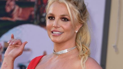 Britney Spears arrive à une avant-première du film&nbsp;"Once Upon a Time... in Hollywood", le 22 juillet 2019, à Hollywood (Californie). (VALERIE MACON / AFP)