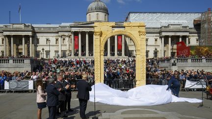 Une copie en marbre de l'Arc de Triomphe de Palmyre dressée à Londres